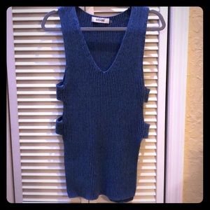 Blue V-neck Knitted sweater